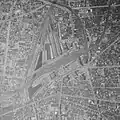 大阪駅周辺の白黒空中写真(1961年6月撮影)国土交通省 国土地理院 地図・空中写真閲覧サービスの空中写真を基に作成