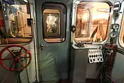 運転台自動列車運転システムに対応した装置が備わっている