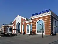 クラマトルシク駅舎