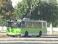 市内を走行するZiU-682