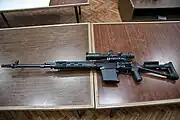 1P70を装着したSVDK(左側面)