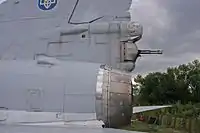 尾部砲塔