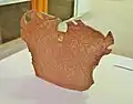 埴製枕 背面