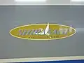 683系2000番台時代のエンブレムステッカー。