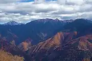 しらびそ峠から悪沢岳~聖岳を望む