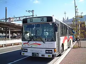 瀬戸内産交の一般路線車(日野・ブルーリボン)