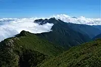 アサヨ峰からの鳳凰三山と富士山