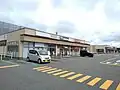D棟と右奥にE棟