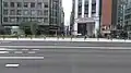 三原橋地下街撤去後の旧三原橋付近（晴海通り北側より）写真中央付近の道路が少し高くなっている