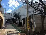 北西角から校舎を見る（2015年2月撮影）