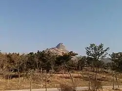 大乳山