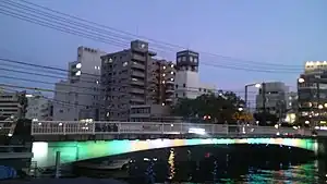 新町川に架かる両国橋