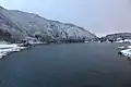 中間に位置する中綱湖