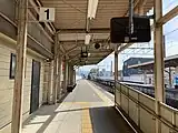 1番線ホーム(2023年4月)