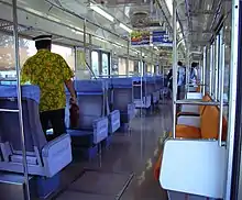 アロハシャツ(伊豆急行の職員)