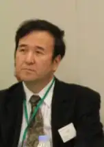 衆議院第一議員会館会議室にて 後方に他者がほんの少し写っています。。