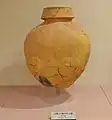 3号墳 壺形土器与謝野町古墳公園はにわ資料館展示。