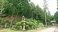 境内左手にある４基の古墳群