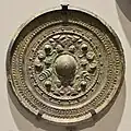 三角縁陳氏作四神二獣鏡（複製）東京国立博物館展示。
