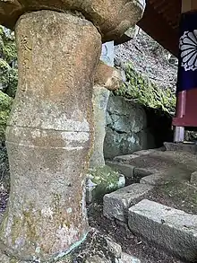 元禄3年に寄進された石灯籠