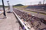 ピットレーン