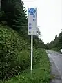 北海道道795号共和鶉線・起点の道道番号・路線名標識(終点側から、2018年8月撮影)一部消えかけているが、標識下部に「終り」と表記されている