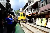 駅周辺