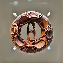 縄文時代晩期の土製栓状耳飾り（千網谷戸遺跡出土、桐生市教育委員会蔵、群馬県立歴史博物館保管）