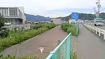 路線跡舗装化の国道303号線隣接地点（2017年5月）