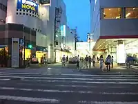 四日市一番街入り口(夜)