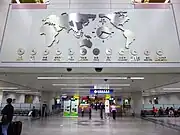 国際線の出国審査場
