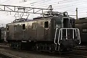 大規模整備を終えて構内試運転に臨むE101。（2014年2月9日）