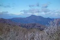 大崩山からの傾山