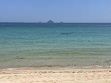 大浜海水浴場から見た古志岐三礁
