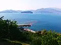 東広島市大芝島から西方向の三津口湾を望む。三津湾(M)。指定海域。