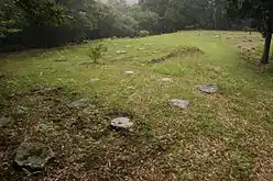 主城原の建物礎石
