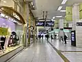 地上コンコース