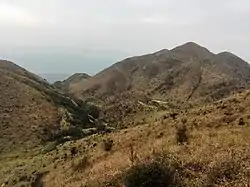 天露山