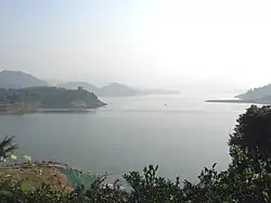 花亭湖（花涼亭ダム湖）