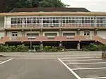 奈佐小学校の体育館