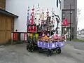 姥神町・壱番蔵の前にある山車模型「姥神山」