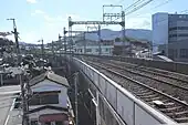 延伸側