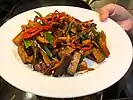 台式熱炒の一例。「客家小炒」という豚肉・烏賊・野菜・豆腐の炒め料理。