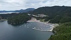 尾浦の全景