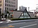 ホームの後ろ側（2016年8月、改修工事後）