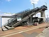 かつて駅前にあった跨線橋（2014年3月）