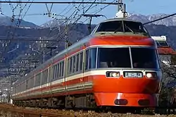 7000形「LSE」