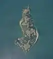 小飛島の航空写真。国土交通省 「国土画像情報（カラー空中写真）」を基に作成。