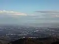 山頂から霞ヶ浦を望む