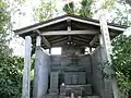 布施塚の石塔（いすみ市下布施2418、上総広常供養の舎利塔と言われる）